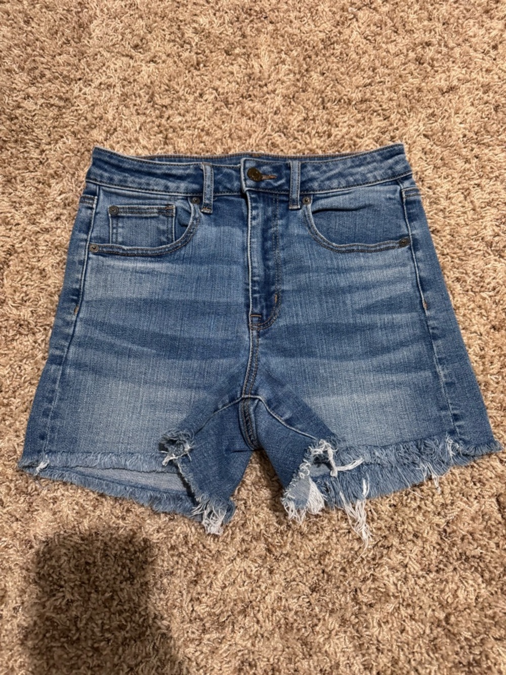AMERICAN EAGLE High-Rise Frayed Hem Denim Shorts